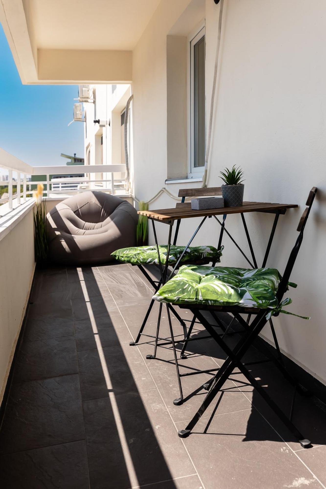 Simplicity Apartments Bucarest Exterior foto